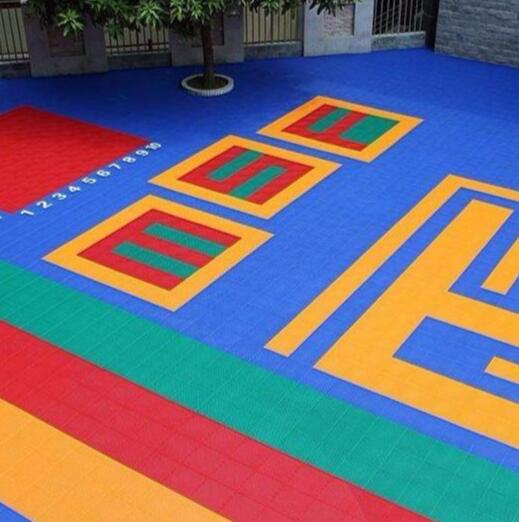 幼儿园悬浮地板