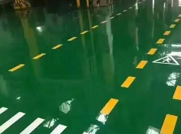 地坪漆施工价格是多少钱一平方？