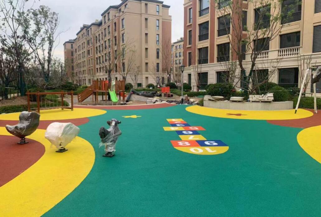 EDPM塑胶地面