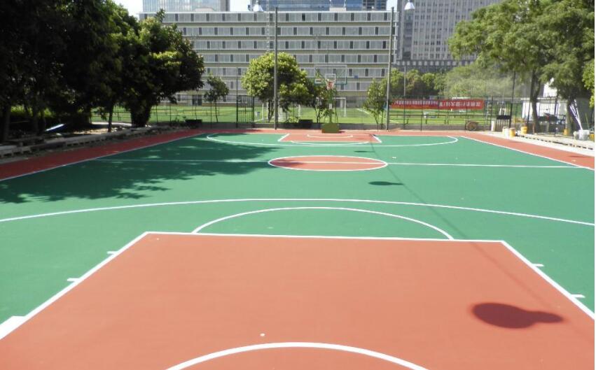 深圳篮球场施工价格