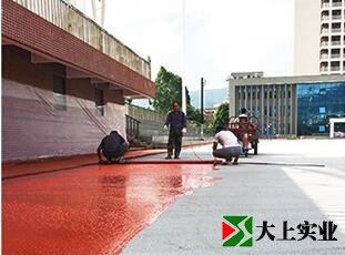 塑胶跑道施工步骤-弹性层铺设