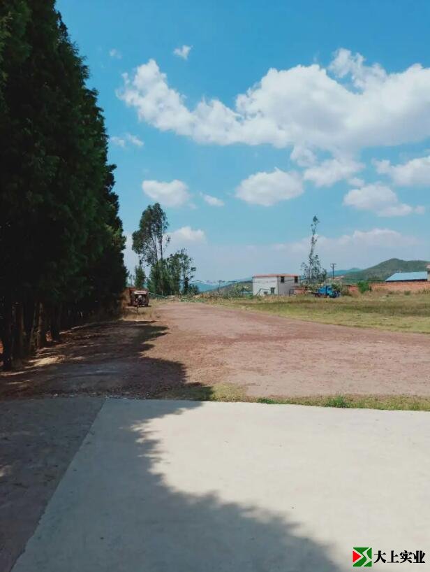 塑胶运动场建设前照片