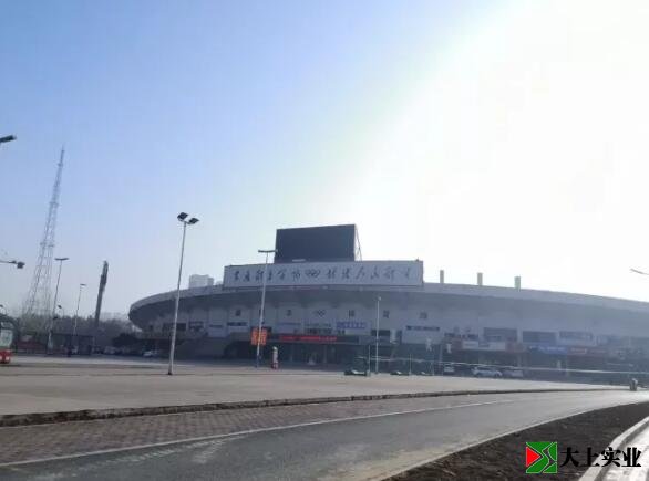 濮阳市体育场