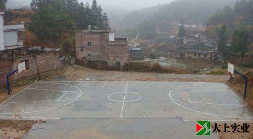 水泥混凝土篮球场