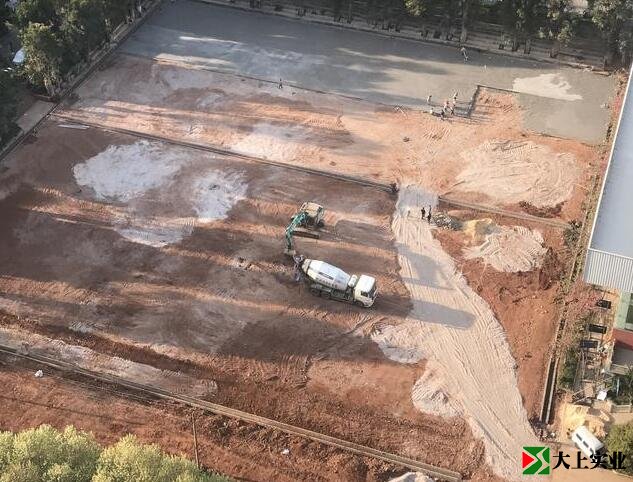 学校整体施工场面
