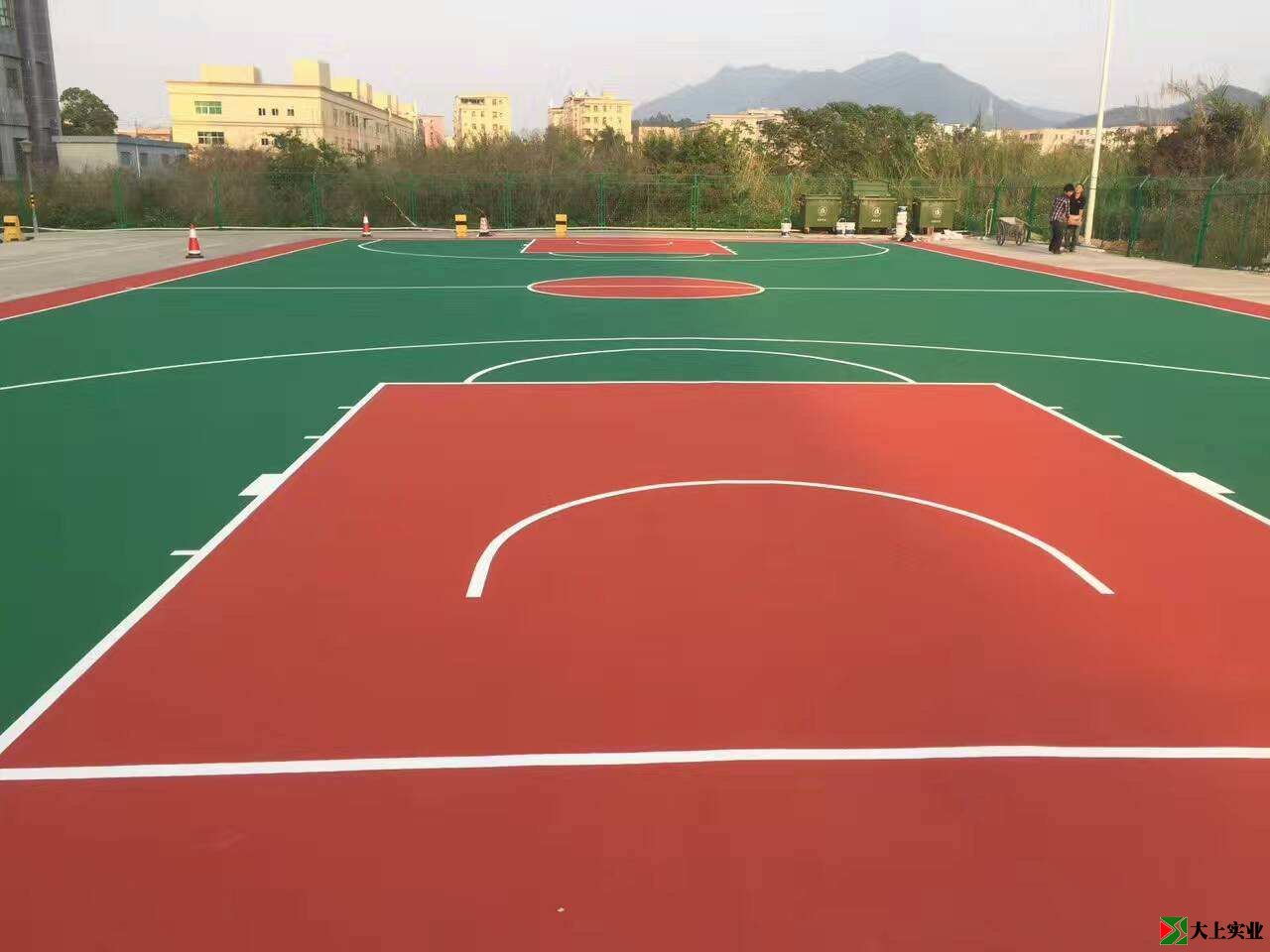 丙烯酸篮球场